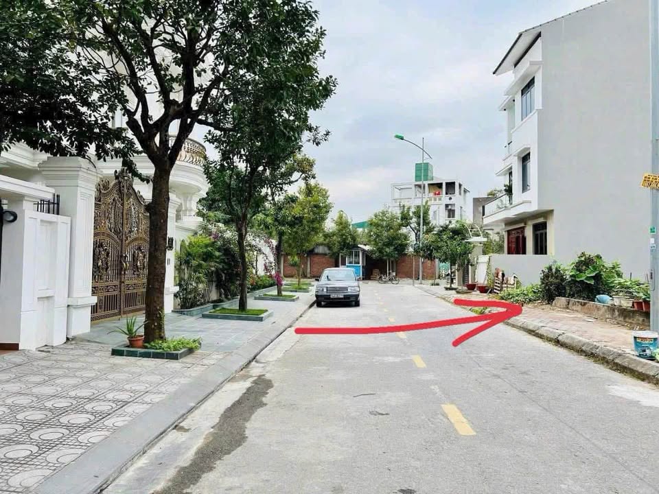 Đất biệt thự Lê Trọng Tấn Hải Dương 133.8m² giá 6.1 tỷ - Hướng Tây Nam, vị trí đắc địa!