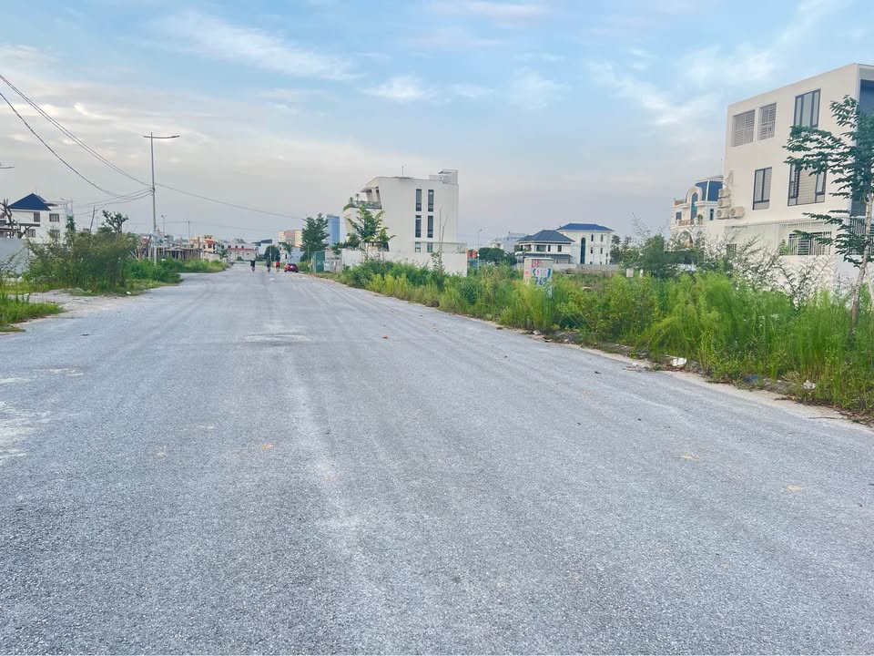 Lô Đất Khu Đô Thị Sinh Thái Núi Long, Thanh Hóa 230m² - Đầu Tư Tiềm Năng Cao!