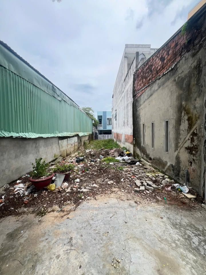 Đất mặt tiền Ngô Quyền, Sơn Trà 104m² giá chỉ 8 tỷ - Cơ hội đầu tư hấp dẫn!