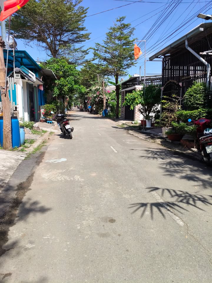 Đất nền An Tây Bến Cát 100m² giá 1.23 tỷ - Vị trí đẹp, sổ đỏ chính chủ!