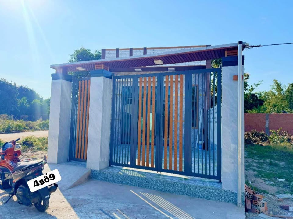 Nhà mới xây tại Long Hải - Bà Rịa - Vũng Tàu 118m² giá 2.15 tỷ - Không thể bỏ qua!