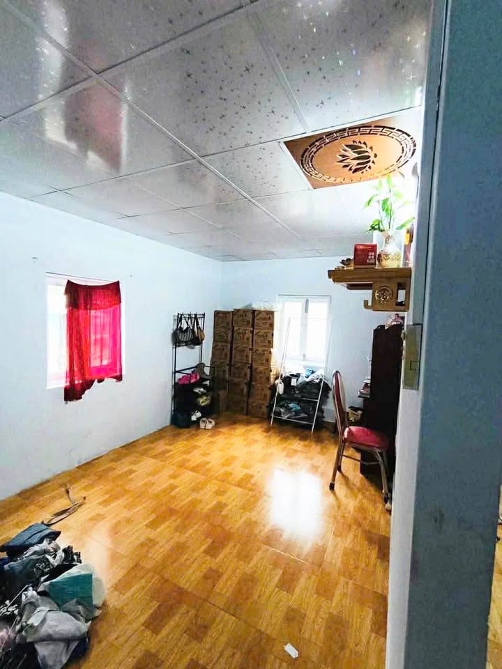 Nhà Hẻm Cạn Ngô Thừa Nhiệm Trần Hưng Đạo 57.58m² giá 1.9 tỷ - Sổ đỏ chính chủ!