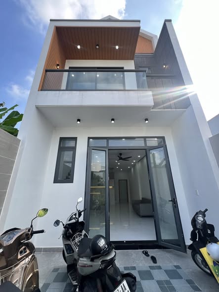 Nhà mới 2 mặt tiền Hẻm 770 Mỹ Tho 96.9m² giá 3 tỷ - Thiết kế hiện đại, sẵn sàng ở ngay!