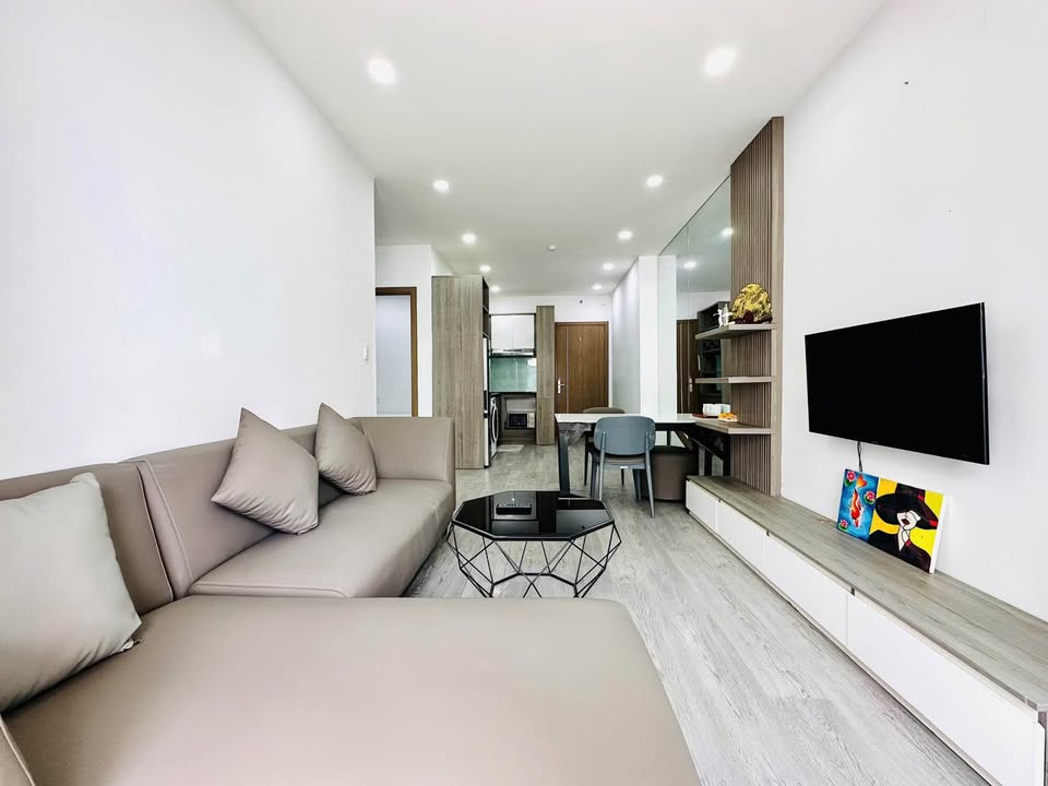 Căn hộ Mường Thanh Viễn Triều Nha Trang 2PN giá 12.5 triệu - Sẵn sàng cho thuê!