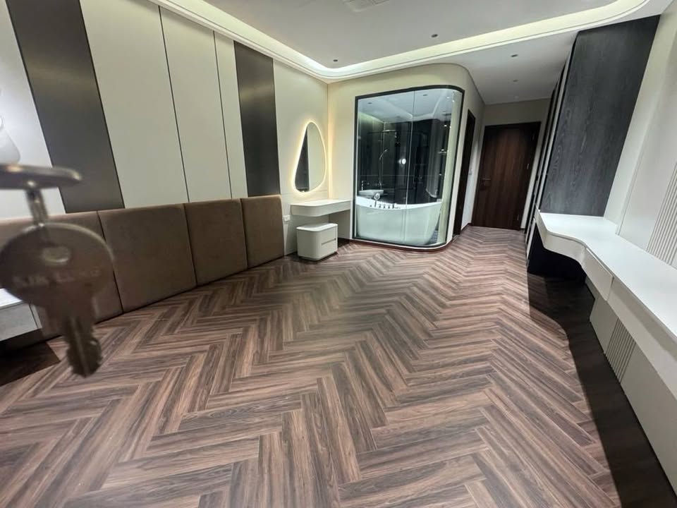 Bán FrontHouse 60m² Cự Khối, Long Biên - Siêu phẩm 7 tầng thang máy, kinh doanh đỉnh cao!