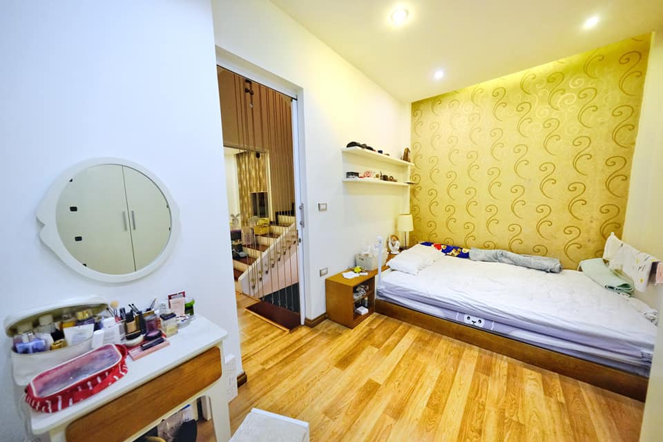 Bán gấp FrontHouse Lê Trọng Tấn 225m² giá thương lượng - Lô góc 4 mặt thoáng!