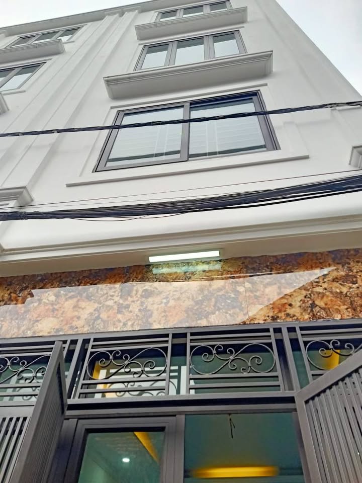 Nhà phố Thanh Liệt, Thanh Trì 32m² giá 4 tỷ - Sổ đỏ chính chủ, hỗ trợ vay ngân hàng!