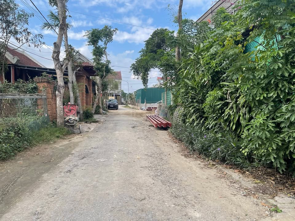 Đất Hưng Lộc Vinh 61m² giá 2 tỷ - Đường Lê Quý Đôn, chính chủ bán gấp!