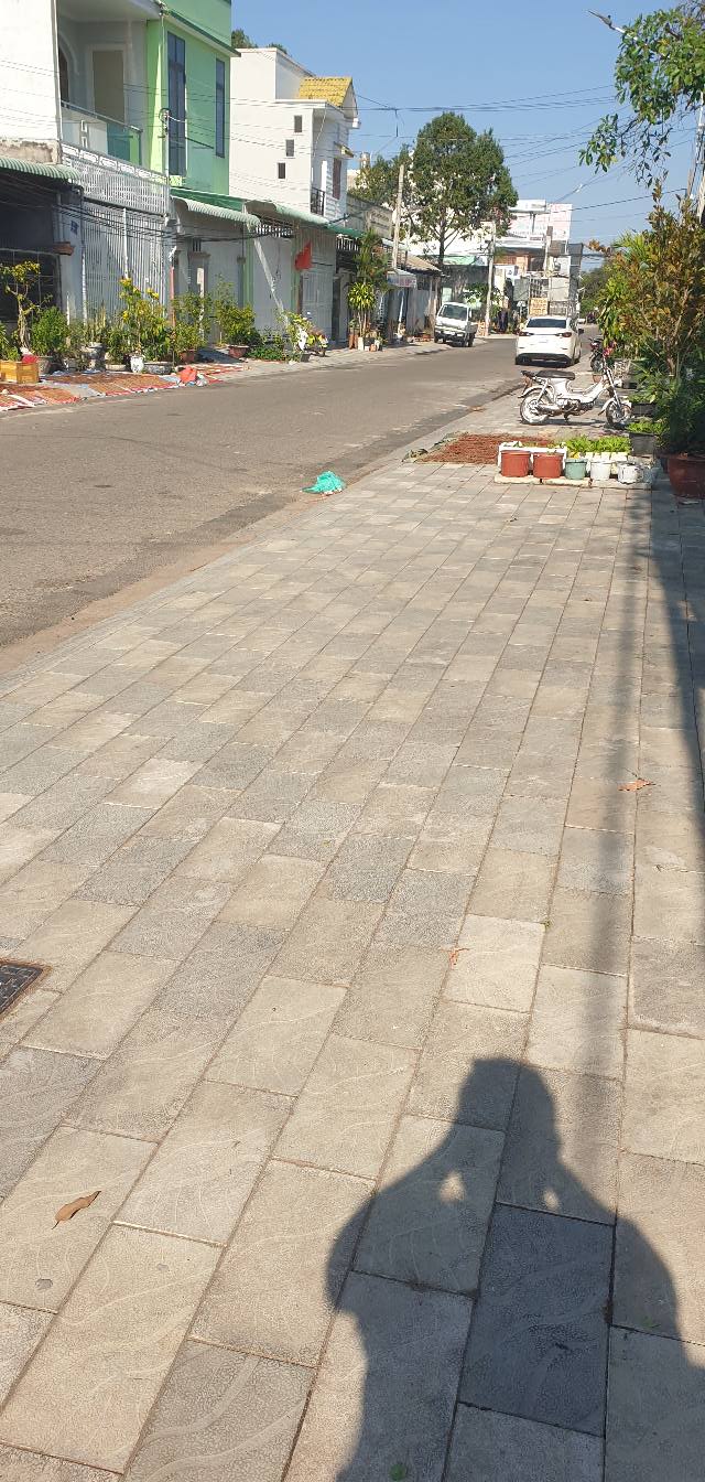 Nhà nguyên căn cho thuê mặt tiền Bùi Thị Xuân, 5 triệu - Thích hợp kinh doanh và ở gia đình!