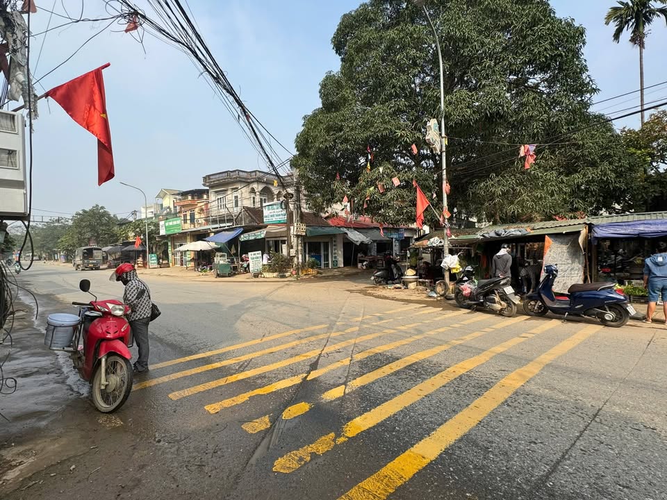 Đất nền 120m² Xã Phú Cát - 2 Mặt Tiền, Giá tốt thỏa thuận!