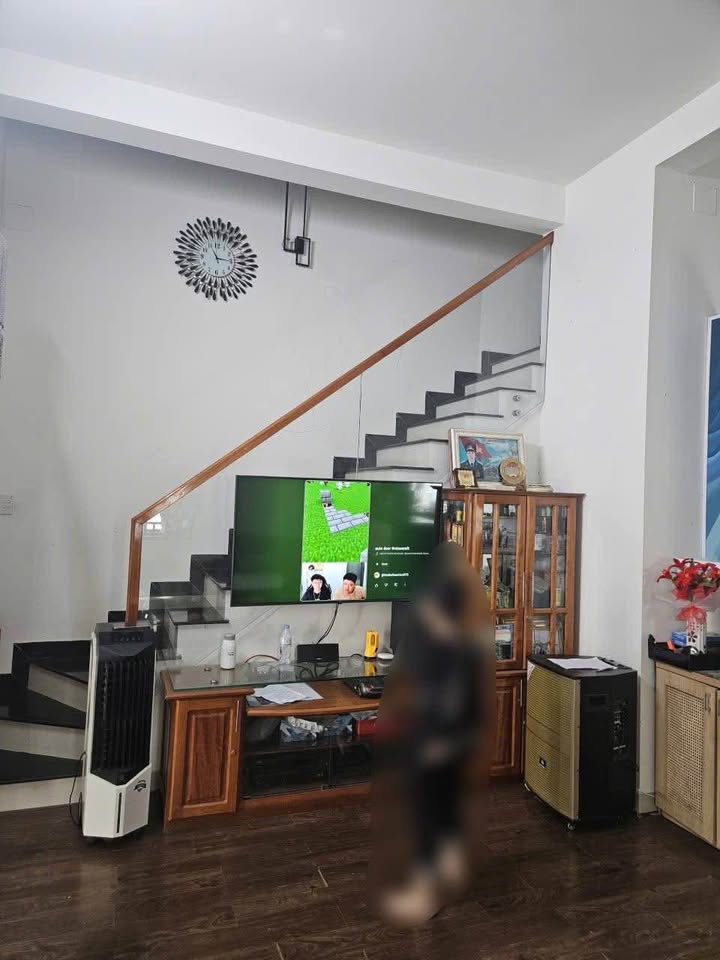 Nhà 2 tầng lô góc đường Phan Thúc Duyện 138m² giá 23.5 tỷ - Đầu tư sinh lời cao!