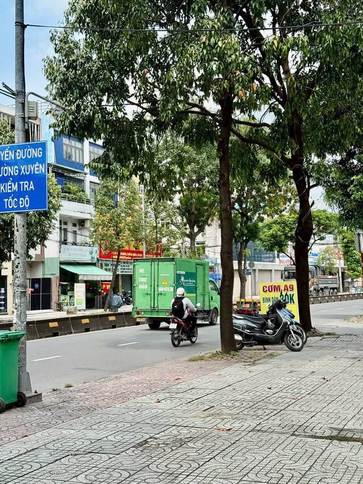 Nhà mặt tiền đường Lê Thị Riêng, quận 12, 80m², giá 12.83 tỷ - Cơ hội đầu tư tuyệt vời!