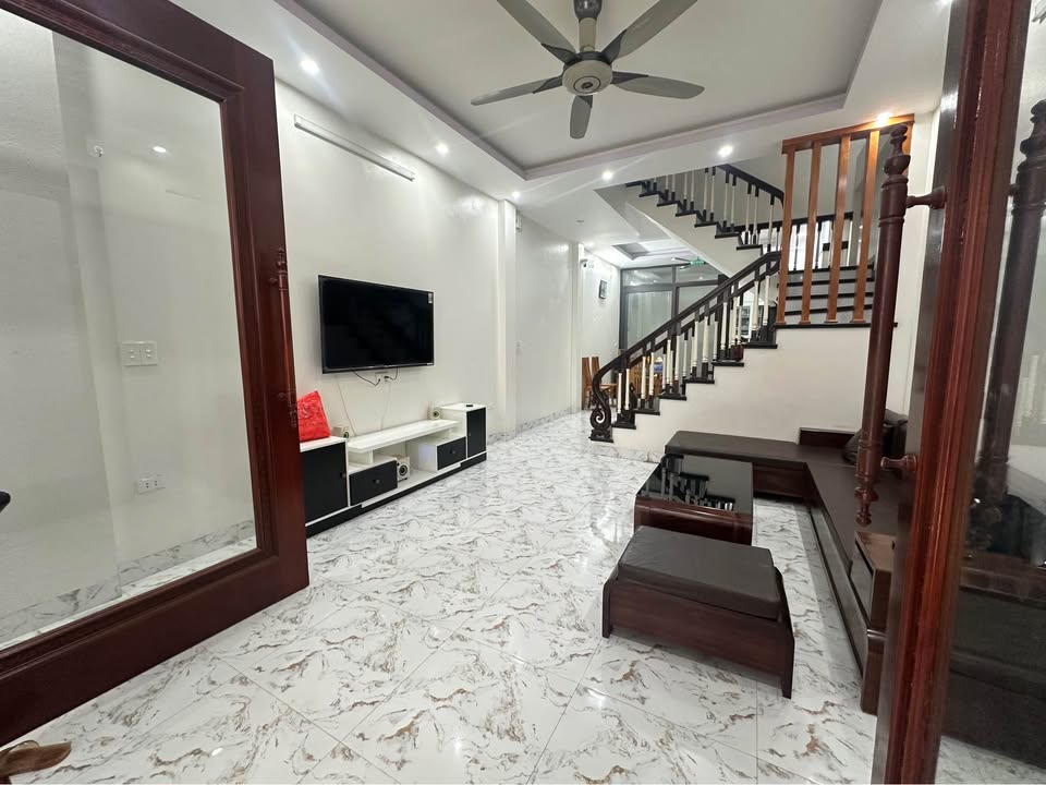 Nhà 3 tầng Lương Đắc Bằng, Hạc Thành 62m² - Thiết kế hiện đại, ô tô đỗ cửa!