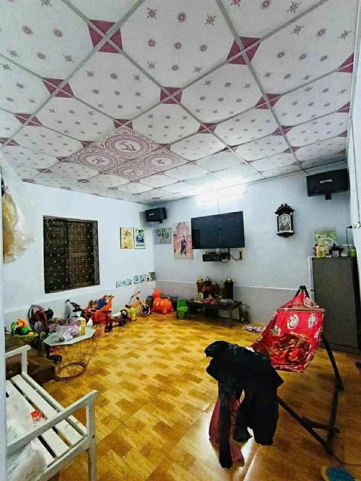 Nhà hẻm 1,5 tầng Trần Hưng Đạo, Quy Nhơn 57.58m² giá 1.9 tỷ - Chính chủ sổ đỏ