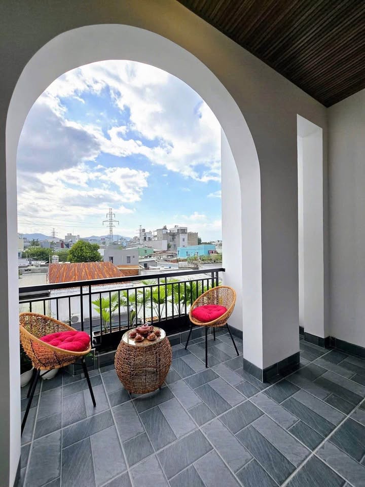 Nhà phố 4 tầng Khu Euro 2, Đà Nẵng 114m² giá 11 tỷ - Chủ cần bán gấp!