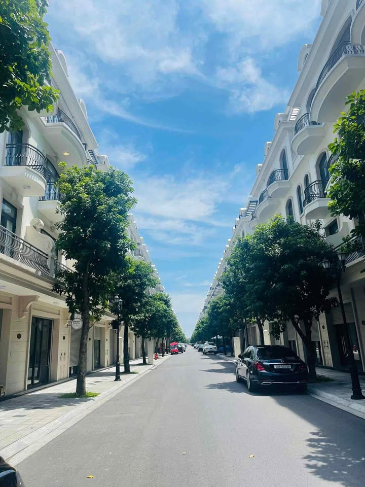 Shophouse Sao Biển 55m² 5 tầng giá thỏa thuận - Đầu tư sinh lời ngay!