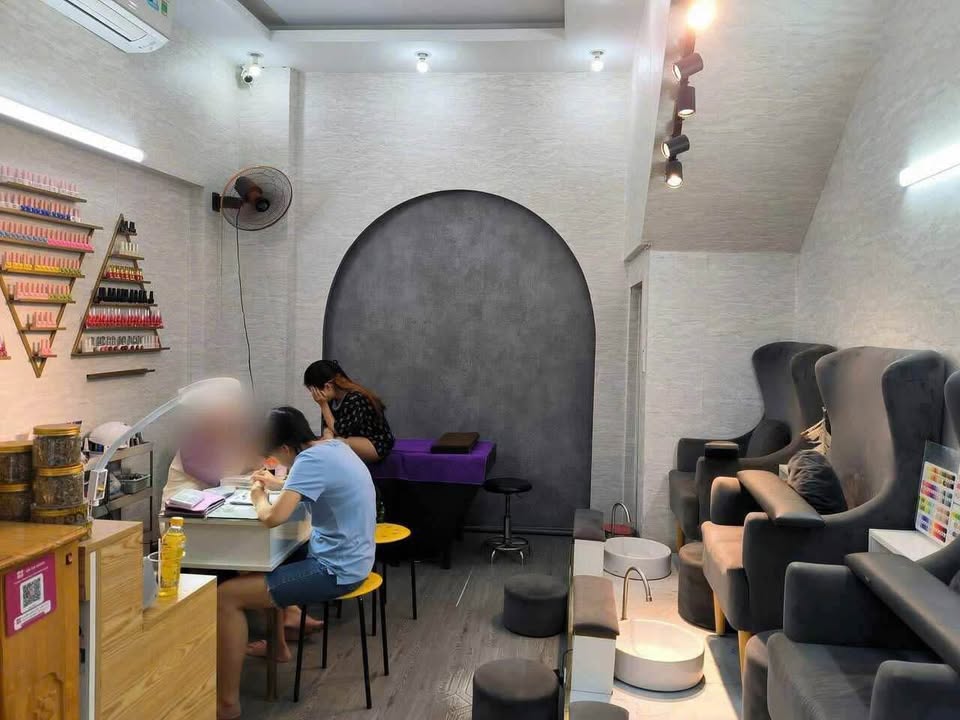 Nhà cho thuê mặt tiền Nguyễn Du, Hải Châu 25m² giá 8 triệu - Thích hợp kinh doanh đa ngành