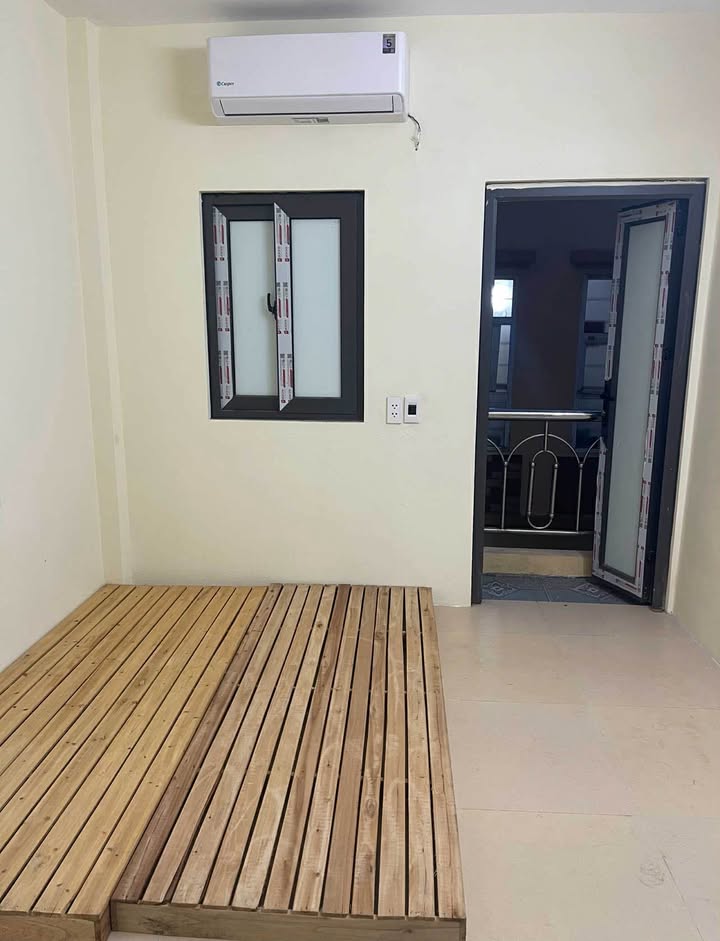 Phòng cho thuê Ngõ 1395 Giải Phóng 20m² giá 2 triệu - Sẵn sàng vào ở ngay!