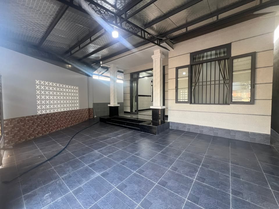 Nhà đẹp Tiến Thành, Đồng Xoài 187.45m² giá 2 tỷ - Sẵn sàng vào ở!