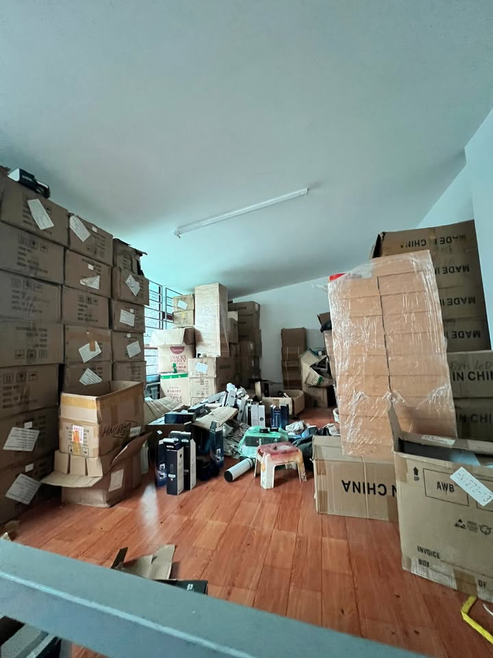 Nhà cho thuê Bờ Sông Sét, Hoàng Mai 30m² - Khu vực yên tĩnh, an ninh tốt!