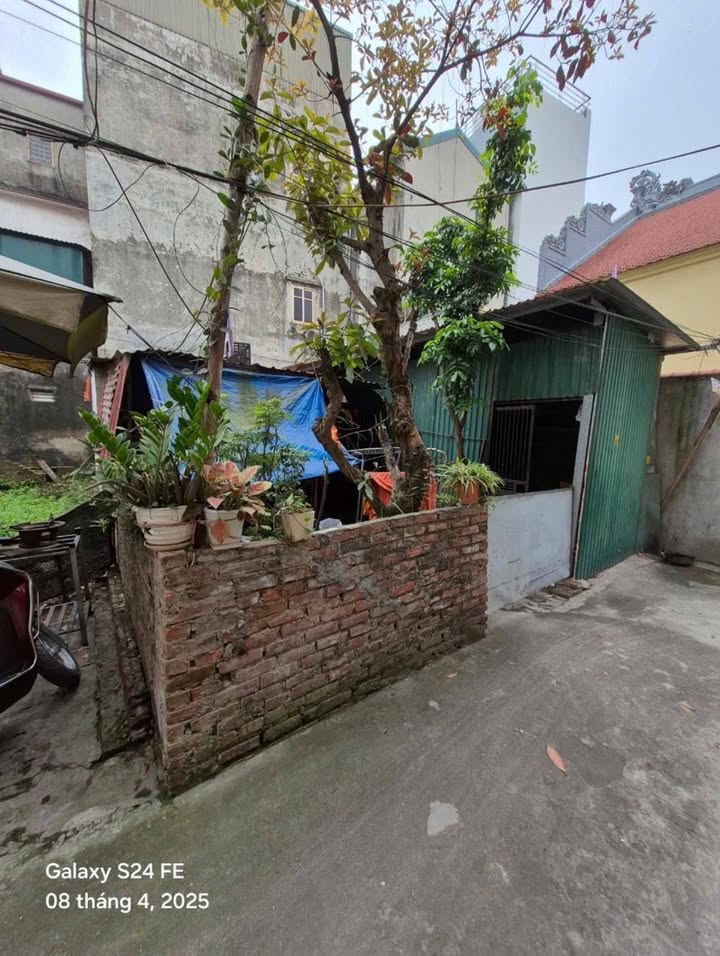 Đất nền Tứ Hiệp, Thanh Trì 70m² giá 9 tỷ - Vị trí đắc địa, ô tô tránh nhau!