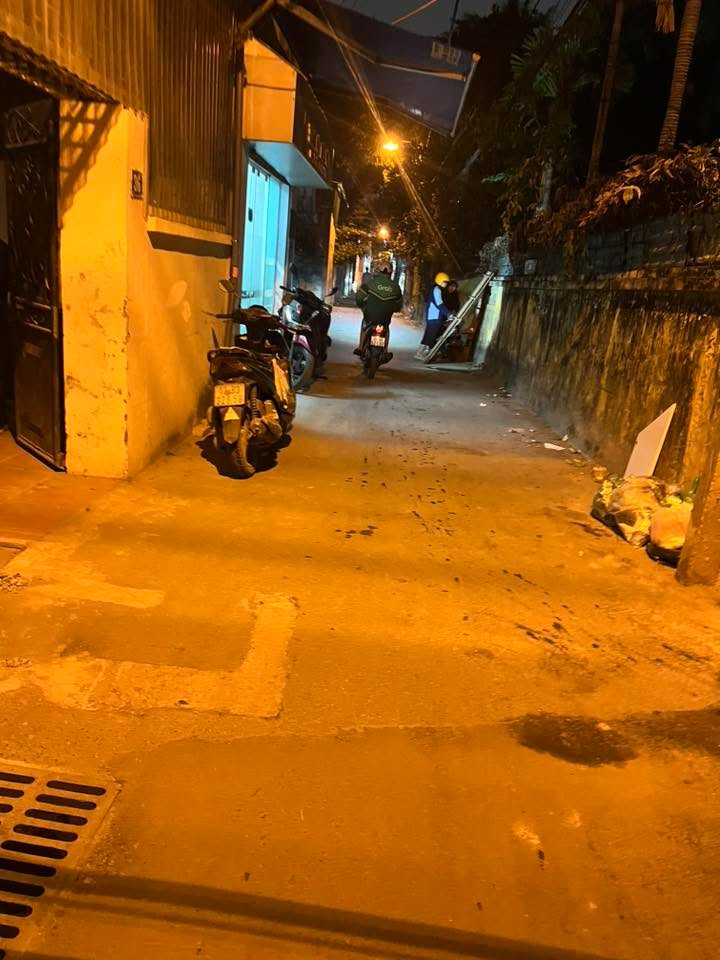 Nhà cấp 4 cho thuê tại Ngõ 328 Tây Mỗ 57m² giá 5.3 triệu - Chính chủ, đầy đủ tiện nghi!