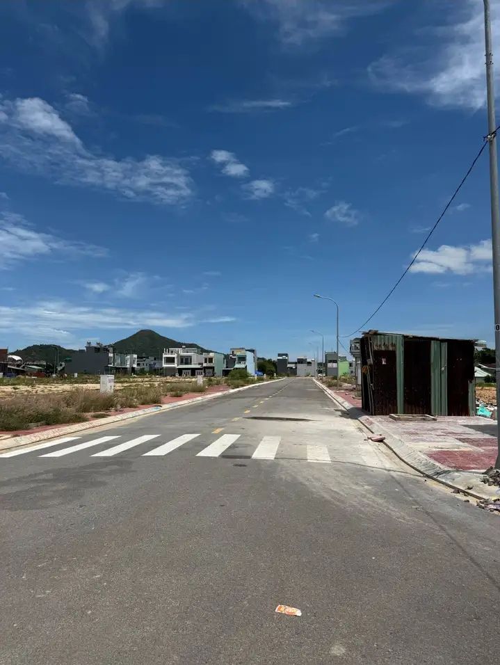 Đất Nhơn Phú Quy Nhơn 76m² giá 2.37 tỷ - Đầu tư sinh lời ngay!