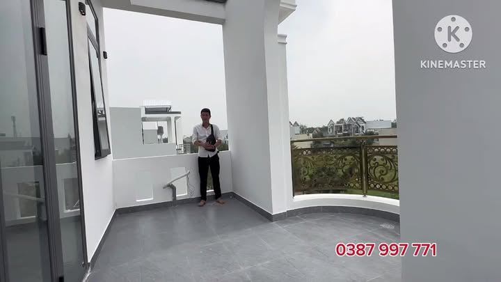 Nhà phố Cần Giuộc Long An 90m² giá 4.9 tỷ - Thiết kế Tân Cổ Điển sang trọng!