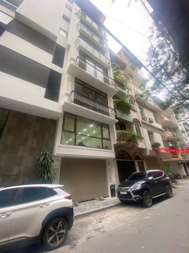 Nhà phố Nghĩa Tân, Cầu Giấy 60m² giá 19 tỷ - Tiện ích hoàn hảo, ở hay cho thuê đều tốt!