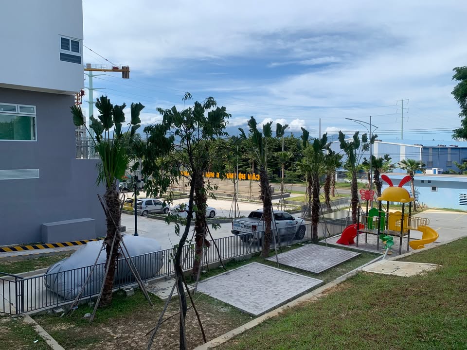 Nhà Mặt Tiền Núi Thành, Hải Châu, Đà Nẵng 210m² - Giá chỉ 16.2 tỷ - Chính Chủ Bán Gấp!