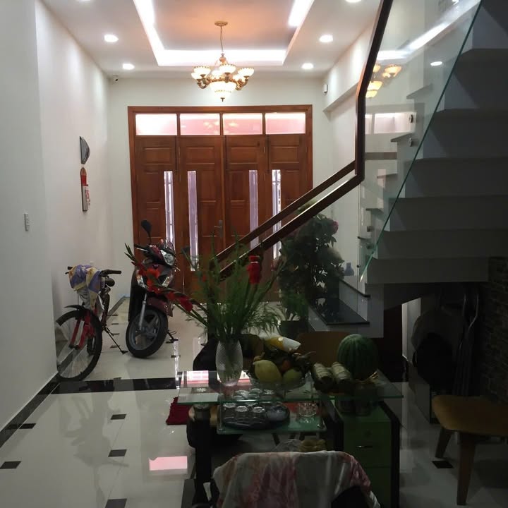 Nhà phố Lũy Bán Bích Tân Phú 65m² giá 8.3 tỷ - Nội thất cao cấp, dọn vào ở ngay!