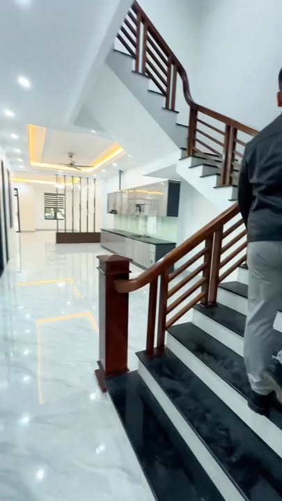 Nhà bán Phường Hùng Vương 230m² giá 5 tỷ - Vị trí sầm uất, kinh doanh thuận lợi!