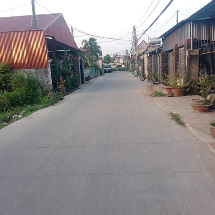 Đất nền Trảng Bom 450m² giá 2 tỷ - Mặt tiền kinh doanh hấp dẫn!