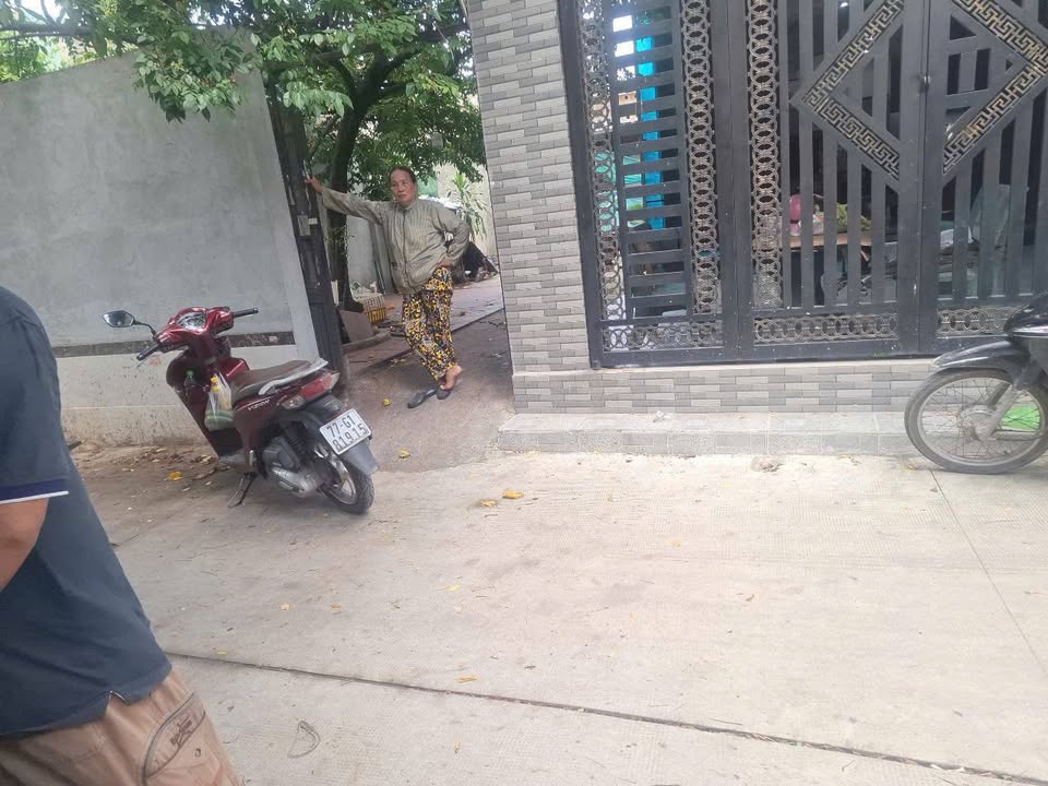 Nhà mới xây tại Thới Tam Thôn, Hóc Môn 181m² giá 7.3 tỷ - Hướng Đông tài lộc!