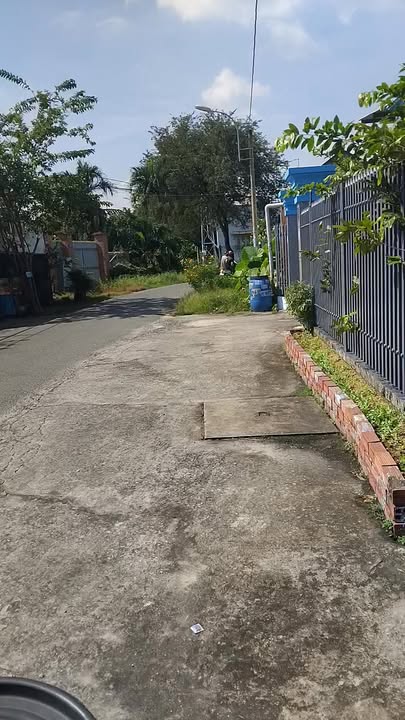 Nhà riêng Tân Thông Hội Củ Chi 132m² giá 1.55 tỷ - Sổ hồng riêng, mặt tiền đường nhựa!