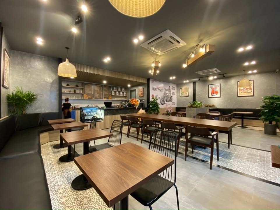 Đất mặt tiền đường Phan Vinh Nha Trang 194.3m² giá 15.5 tỷ - Cơ hội đầu tư tốt!