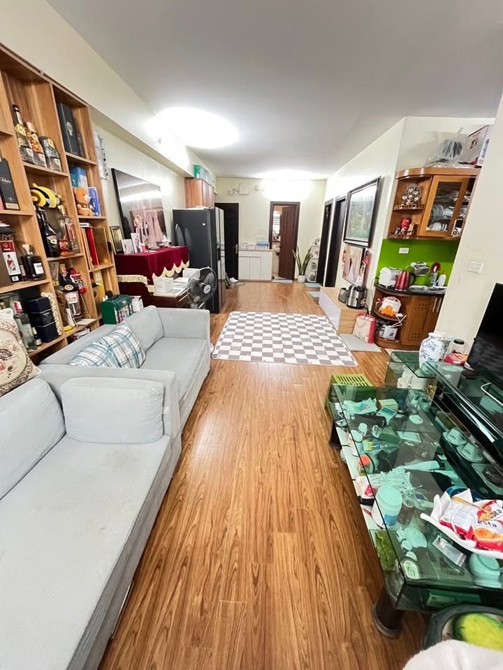 Chung cư Star Tower Khương Trung 90m² giá 8.3 tỷ - Thiết kế hiện đại, đầy đủ nội thất!