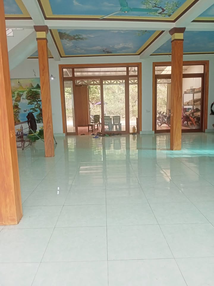 Nhà phố Tả Van Sa Pa 180m² giá thỏa thuận - Tiềm năng kinh doanh lớn!