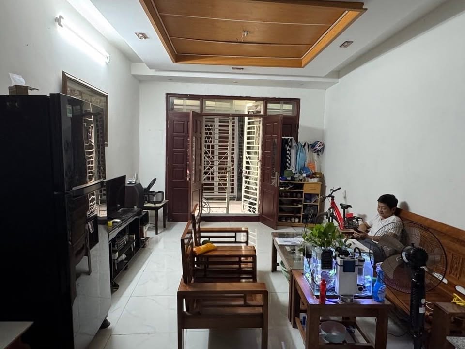 Nhà riêng tại Giáp Nhị, Thịnh Liệt, 32m² giá 6 tỷ - Ngõ rộng gần trung tâm!