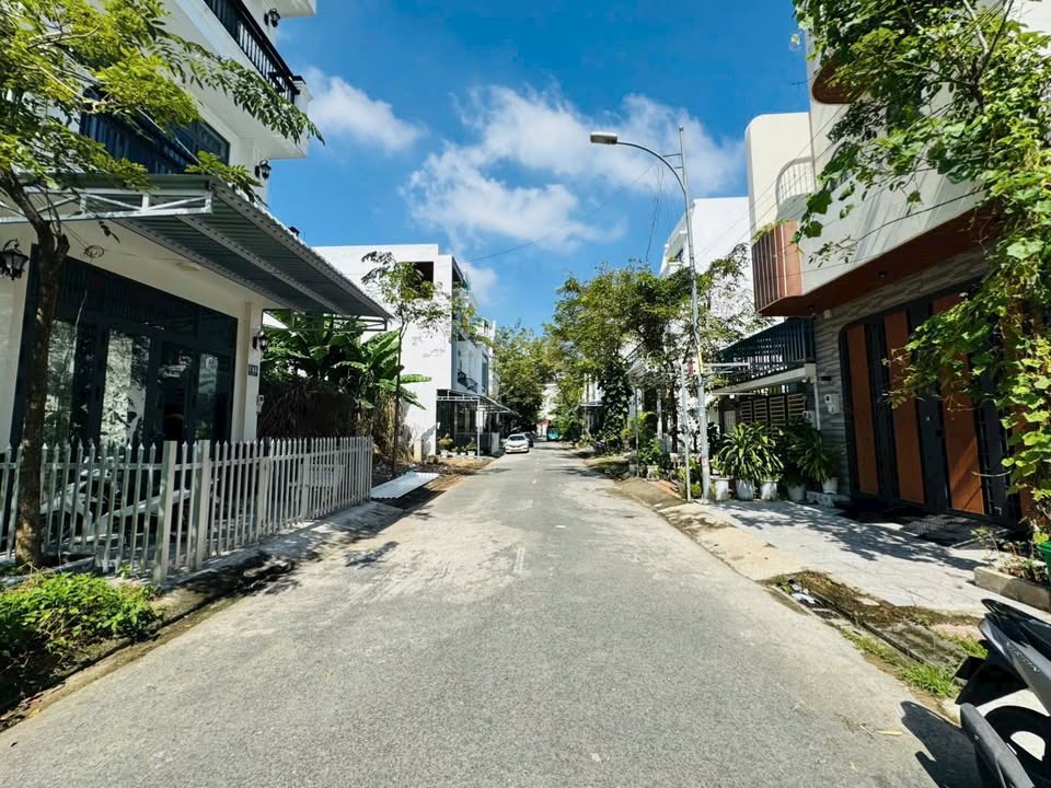 Nhà 1 trệt 2 lầu và cặp nền liền kề Quận Cái Răng 266m² giá 13 tỷ - Đầu tư sinh lời!