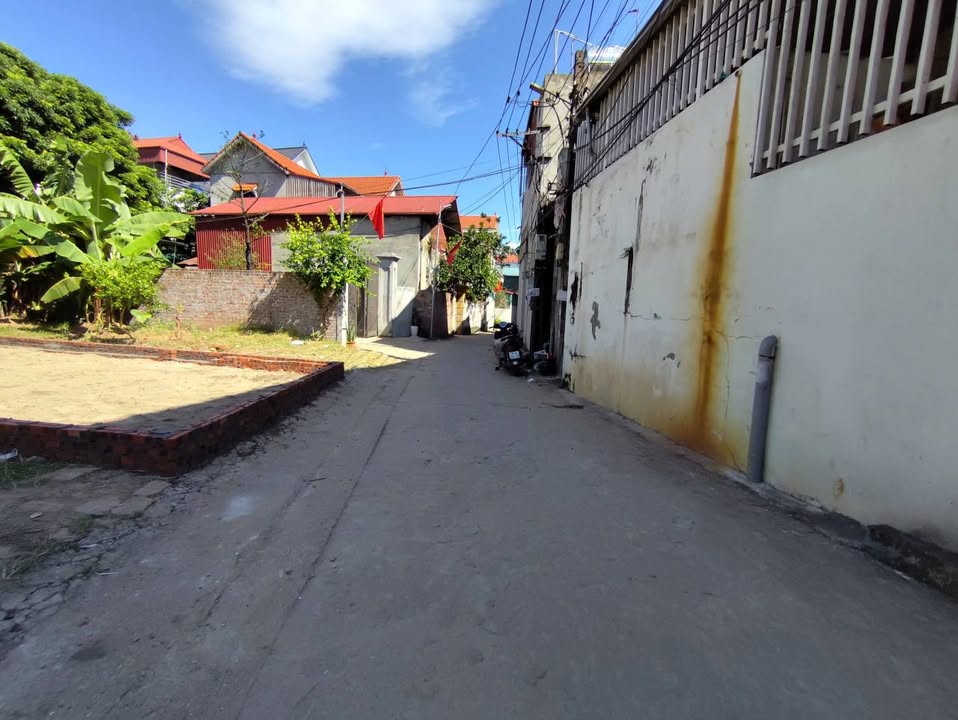 Đất thổ cư Hiệp Thuận, Phúc Thọ 43m² giá 2 tỷ - Đường ô tô vào tận nơi!