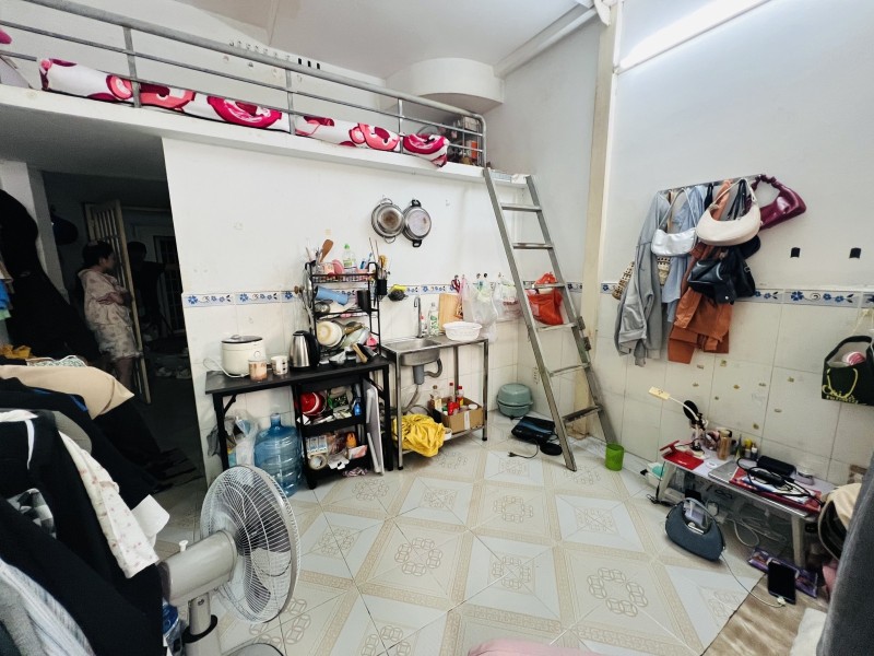 Nhà phố Tân Bình 50m² giá 10.7 tỷ - Thuận tiện gần sân bay!