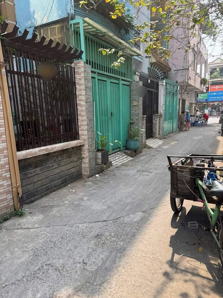 Chính chủ bán CHDV 4 tầng Bạch Đằng, Bình Thạnh, 98m² giá 15.6 tỷ - Đầu tư sinh lời ngay!