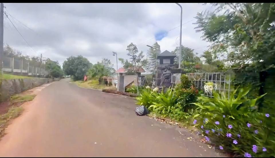 Đất nền Bảo Lộc 300m² giá 2.45 tỷ - Khu dân cư sầm uất, xây dựng ngay!