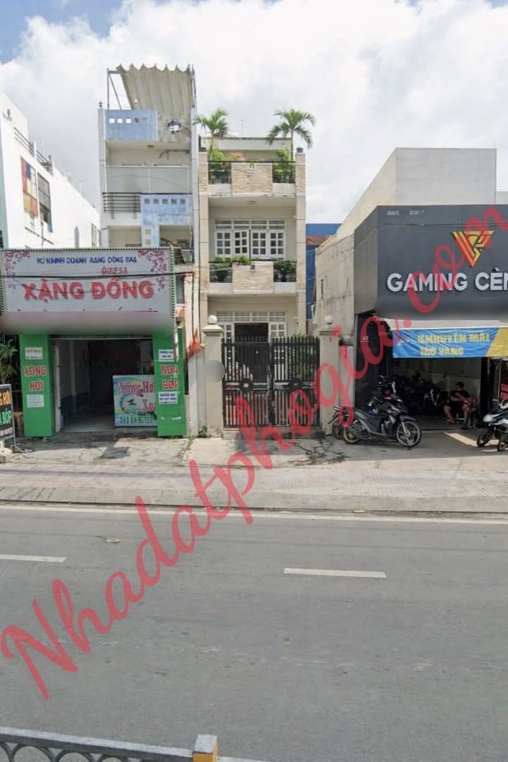 Nhà mặt tiền 99 Nguyễn Thị Thập, quận 7, 79.7m² - Kinh doanh đắc địa!