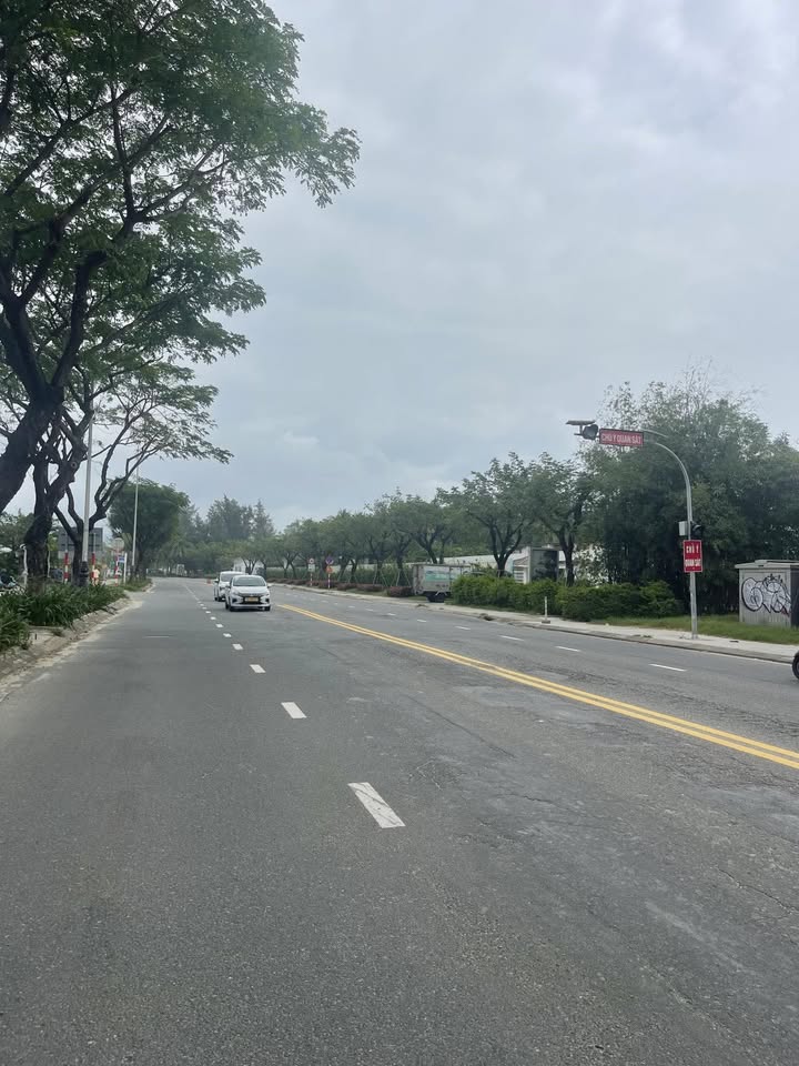 FrontHouse đường Võ Nguyên Giáp Đà Nẵng 145m² giá 35 tỷ - Cơ hội đầu tư đỉnh cao sát biển Mỹ Khê!