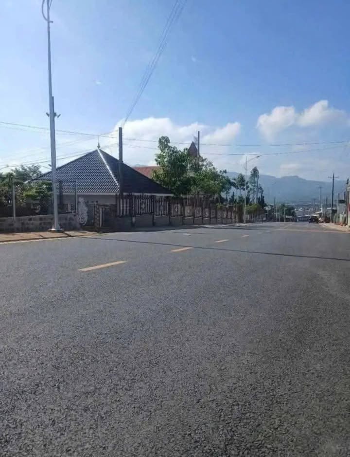 Đất nền Bảo Lộc 1380m² giá 6 tỷ - Mặt tiền đường Ngô Tất Tố, chính chủ bán gấp!