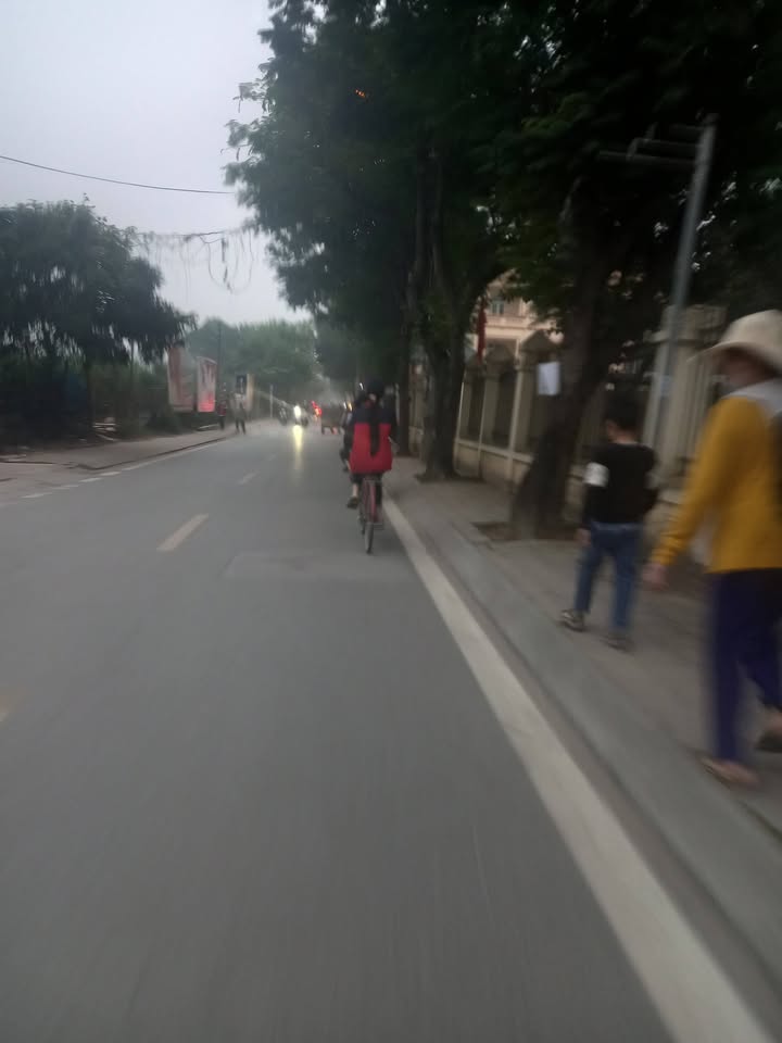 Đất nền Đông Ngạc 56m² giá 8 tỷ - Cơ hội đầu tư hấp dẫn!