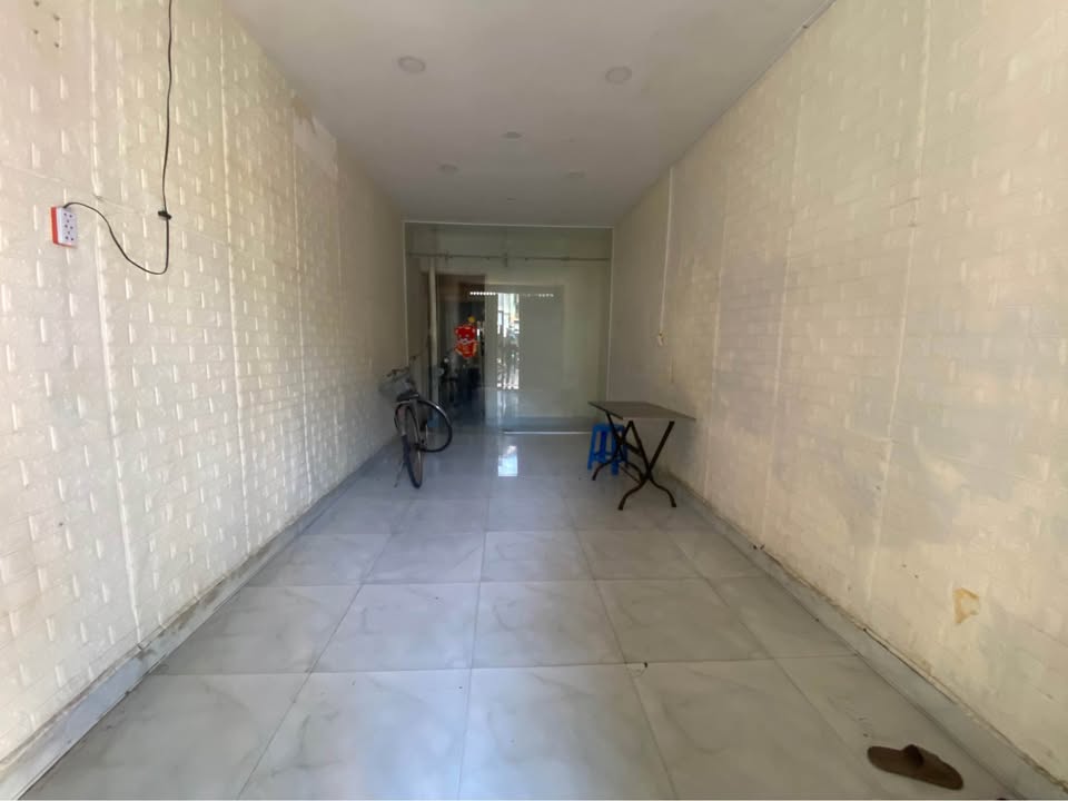 Cho thuê mặt bằng đường Trần Nhật Duật Nha Trang 24m² - Vị trí kinh doanh đắc địa!