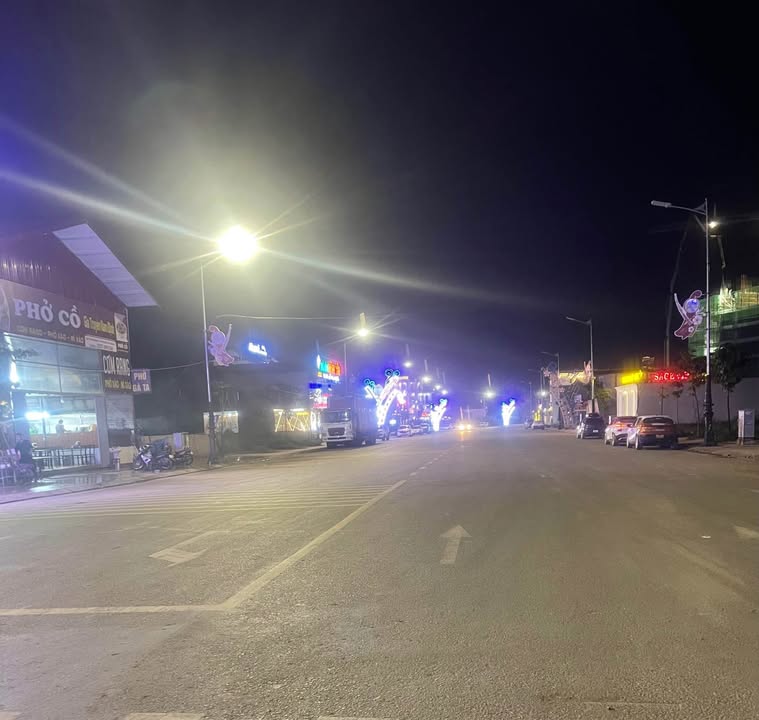 Đất lô góc Hiền Ninh, Sóc Sơn 74m² giá 2 tỷ - Tiềm năng đầu tư lớn!